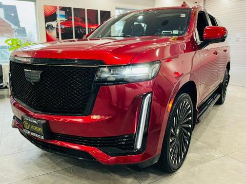 2023 Cadillac Escalade Sport