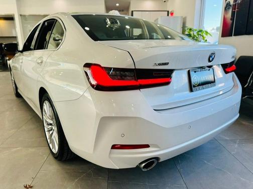 2024 BMW 330 xDrive