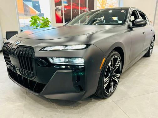 2023 BMW 760 i xDrive