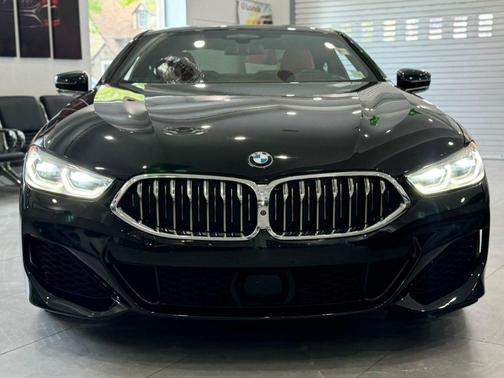 Black Sapphire Metallic 2019 BMW M850 xDrive