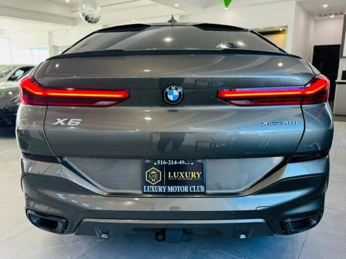 2023 BMW X6 xDrive40i