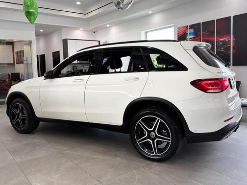 2022 Mercedes-Benz GLC 300 4MATIC