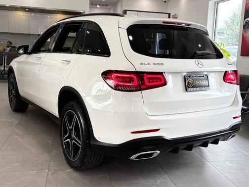 2022 Mercedes-Benz GLC 300 4MATIC