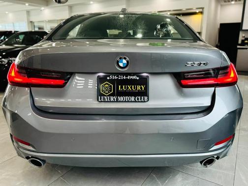 2025 BMW 330 330i Sedan