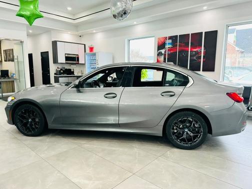 2025 BMW 330 330i Sedan