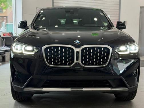 Black Sapphire Metallic 2023 BMW X4 xDrive30i