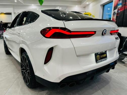 2022 BMW X6 M Sports Activity Coupe