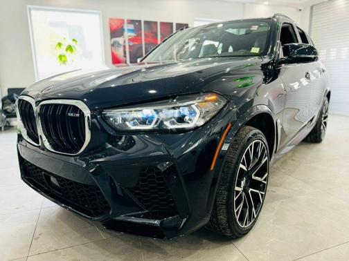 2022 BMW X5 M Base