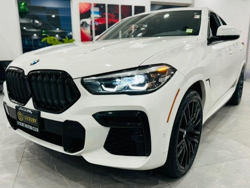 2022 BMW X6 xDrive40i