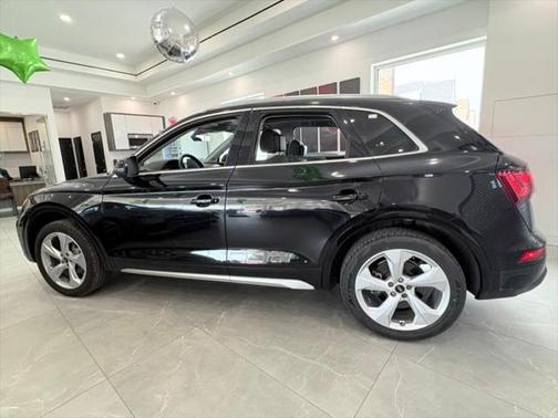 2021 Audi Q5 45 Premium Plus