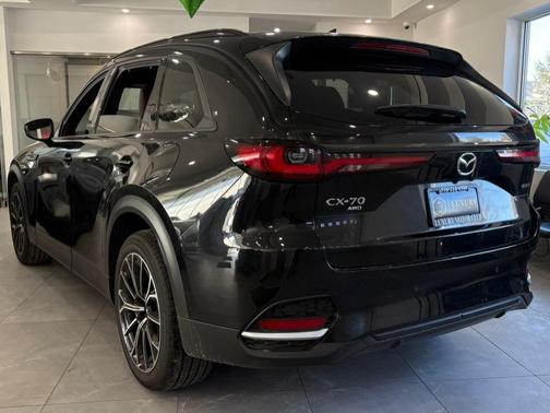 2025 Mazda CX-70 PHEV Premium Plus Package