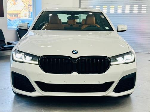 2022 BMW 530 i xDrive