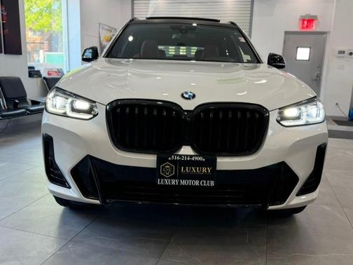 Mineral White Metallic 2023 BMW X3 xDrive30i