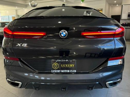 Black Sapphire Metallic 2025 BMW X6 xDrive40i