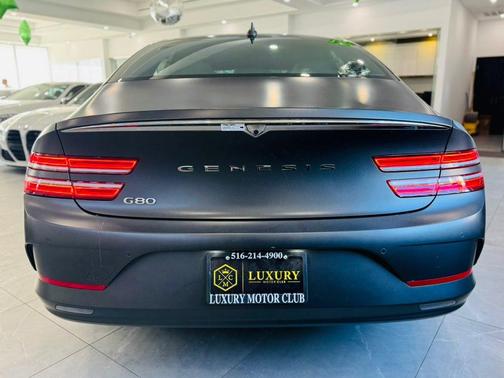 2024 Genesis Electrified G80 Advanced
