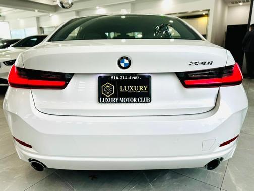 2024 BMW 330 330i Sedan