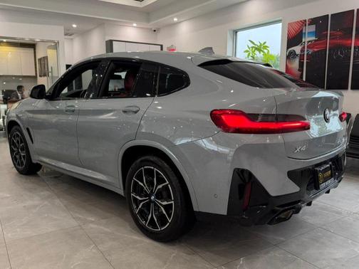 Brooklyn Grey Metallic 2023 BMW X4 xDrive30i Sports Activity Coupe