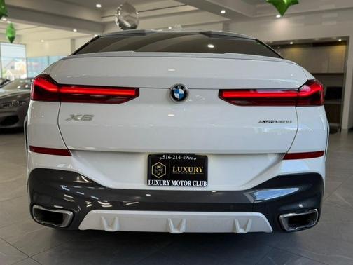Alpine White 2026 BMW X6 xDrive40i