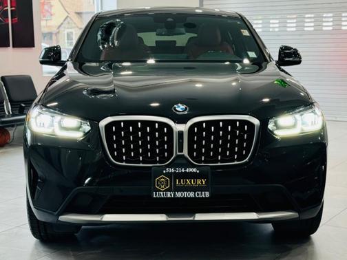 2023 BMW X4 xDrive30i