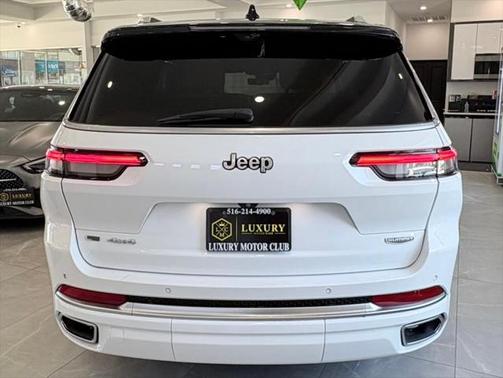 2022 Jeep Grand Cherokee L Summit Reserve