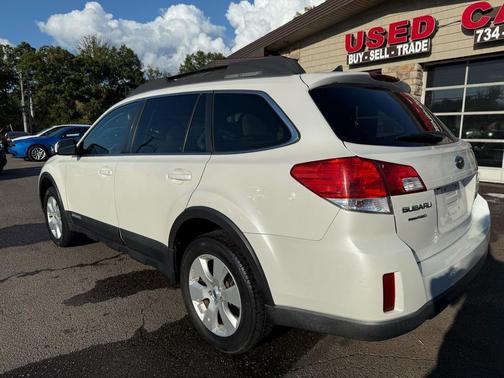 2012 Subaru Outback 2.5i Limited