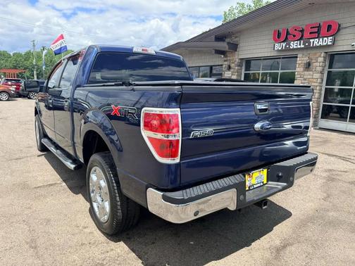 Blue 2013 Ford F-150 XLT