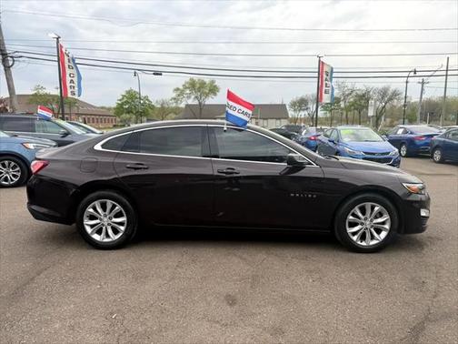 2021 Chevrolet Malibu FWD LT
