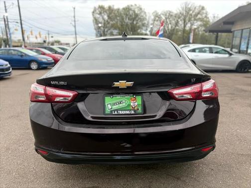 2021 Chevrolet Malibu FWD LT
