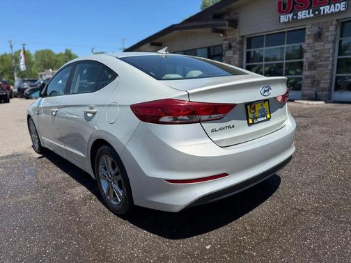 Mineral Beige Pearl 2017 Hyundai ELANTRA Limited
