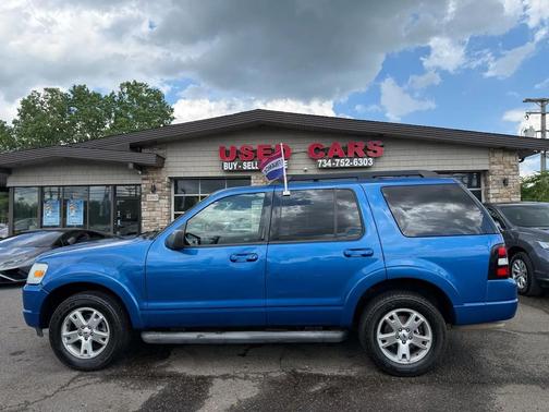 Blue Flame Metallic 2010 Ford Explorer XLT
