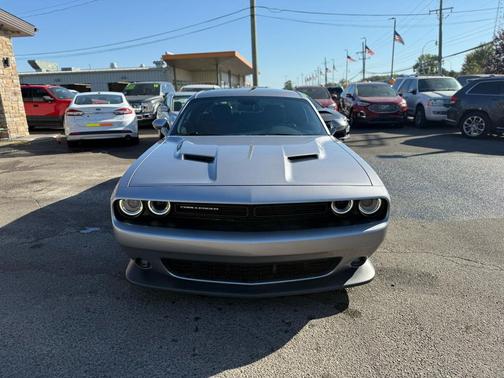 2016 Dodge Challenger R/T Scat Pack