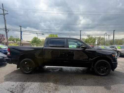 Diamond Black Crystal Pearlcoat 2020 RAM 1500 Big Horn/Lone Star