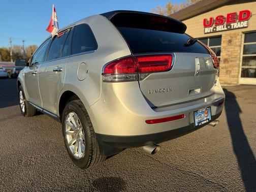 2013 Lincoln MKX Base