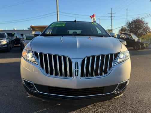 2013 Lincoln MKX Base