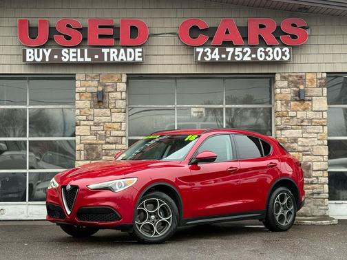 2018 Alfa Romeo Stelvio Sport