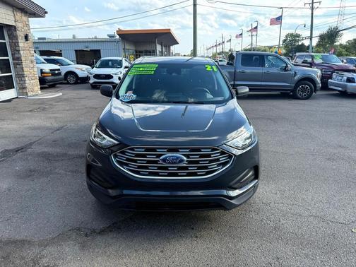2021 Ford Edge SE