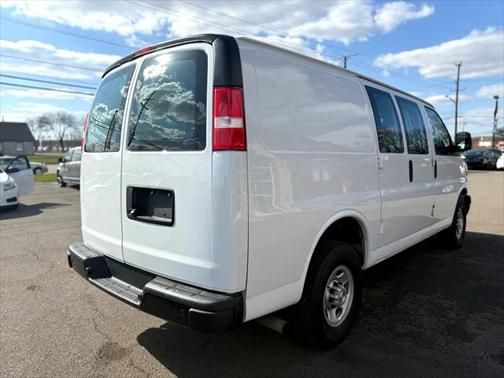 2021 Chevrolet Express 2500 RWD 2500 Regular Wheelbase WT