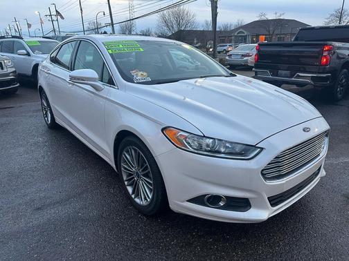 2013 Ford Fusion SE