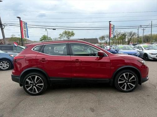 2017 Nissan Rogue Sport SL
