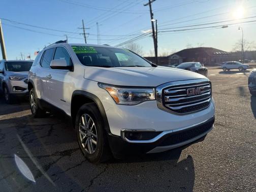 2019 GMC Acadia SLE-2