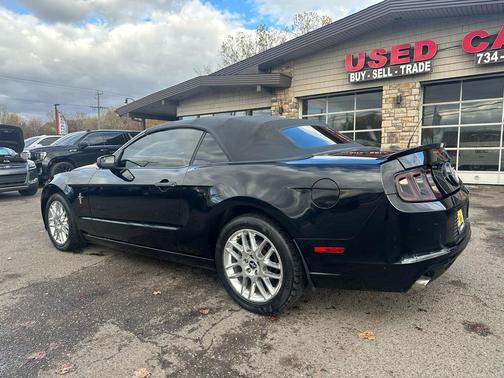 2014 Ford Mustang V6 Premium