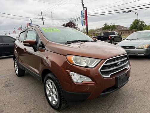 Canyon Ridge Metallic 2019 Ford EcoSport SE