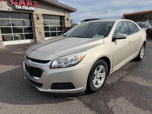 Gold 2016 Chevrolet Malibu Limited LT