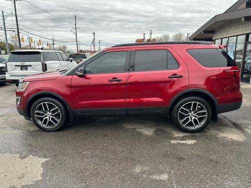 2016 Ford Explorer Sport