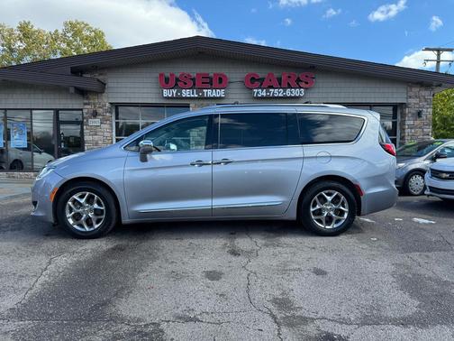 2018 Chrysler Pacifica Limited