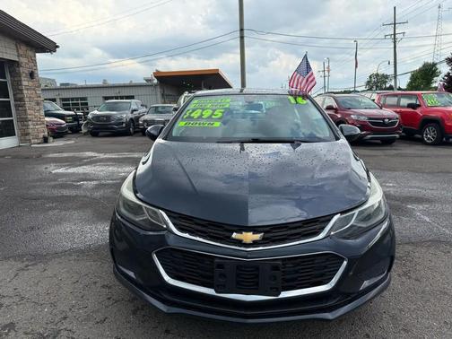 GREY 2016 Chevrolet Cruze LT Auto