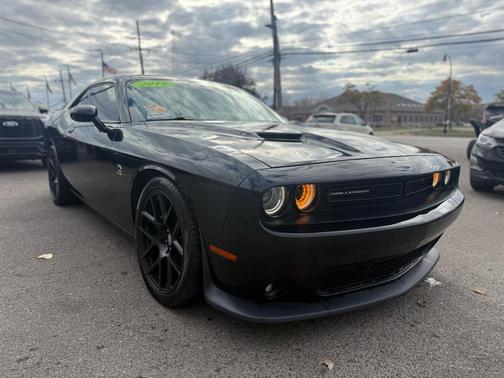 2015 Dodge Challenger R/T Scat Pack