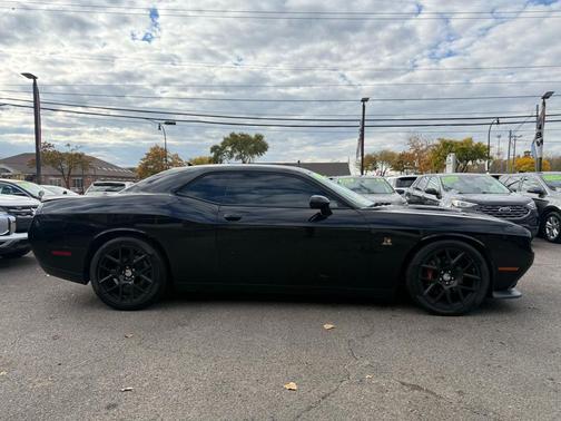 2015 Dodge Challenger R/T Scat Pack