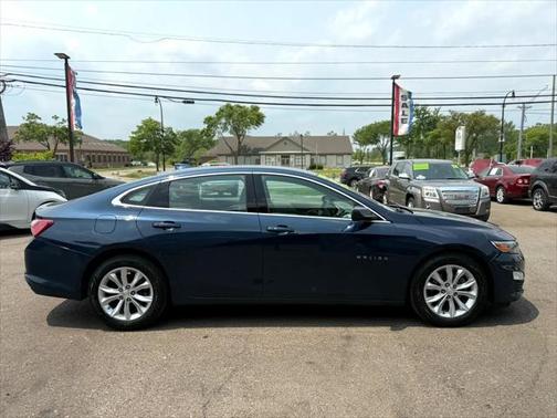 2021 Chevrolet Malibu FWD LT