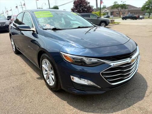 2021 Chevrolet Malibu FWD LT